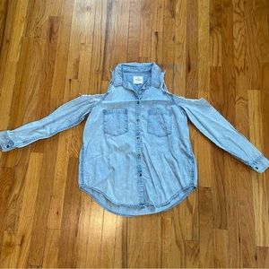 AMERICAN EAGLE |Cold Shoulder Denim Button Down Long Sleeve